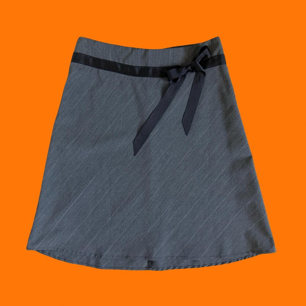 00's vintage gray striped office siren knee length y2k skirt Size 5
